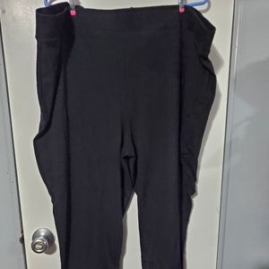 Black premium comfort waistband Torrid leggings